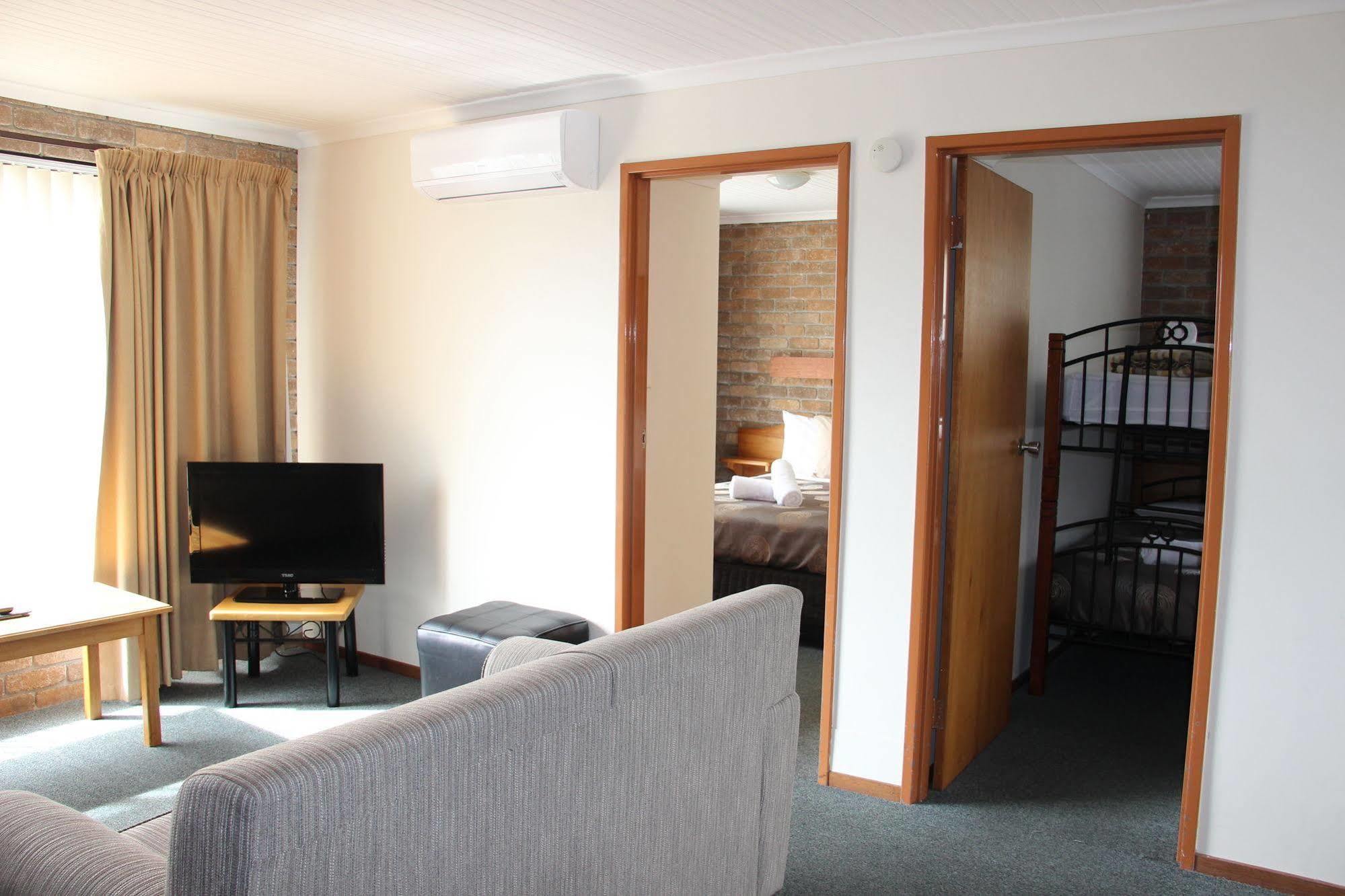 Burnie Ocean View Motel And Caravan Park Exterior photo